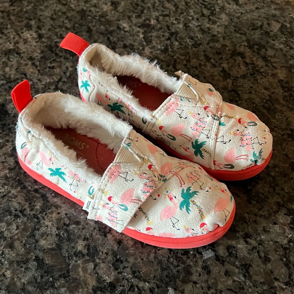 TOMS Tiny Alpargata Holiday Flamingos Shoes